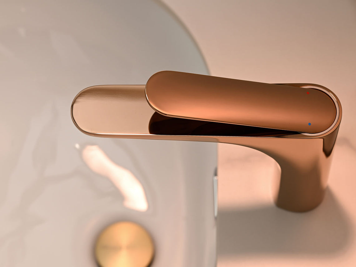 AELEIN bathroom faucet in a quiet basin setting